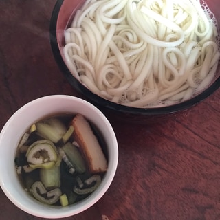 小松菜とさつま揚げの釜揚げ風うどん。